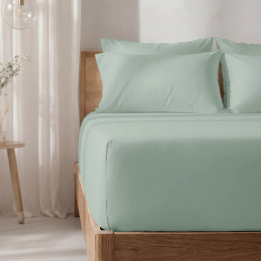 Fitted Bedsheet Set | 1000TC Solid | 100% Cotton Bedsheet + 4 Pillow Cases [Sizes: King Bedsheets & Queen/ Double Bedsheets] - King / solid-laurel-green