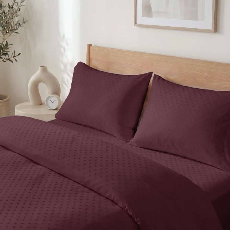 Duvet Cover | Swiss Dot | 100% Cotton | Size : Double | 300TC - Swiss-Dot-Merlot