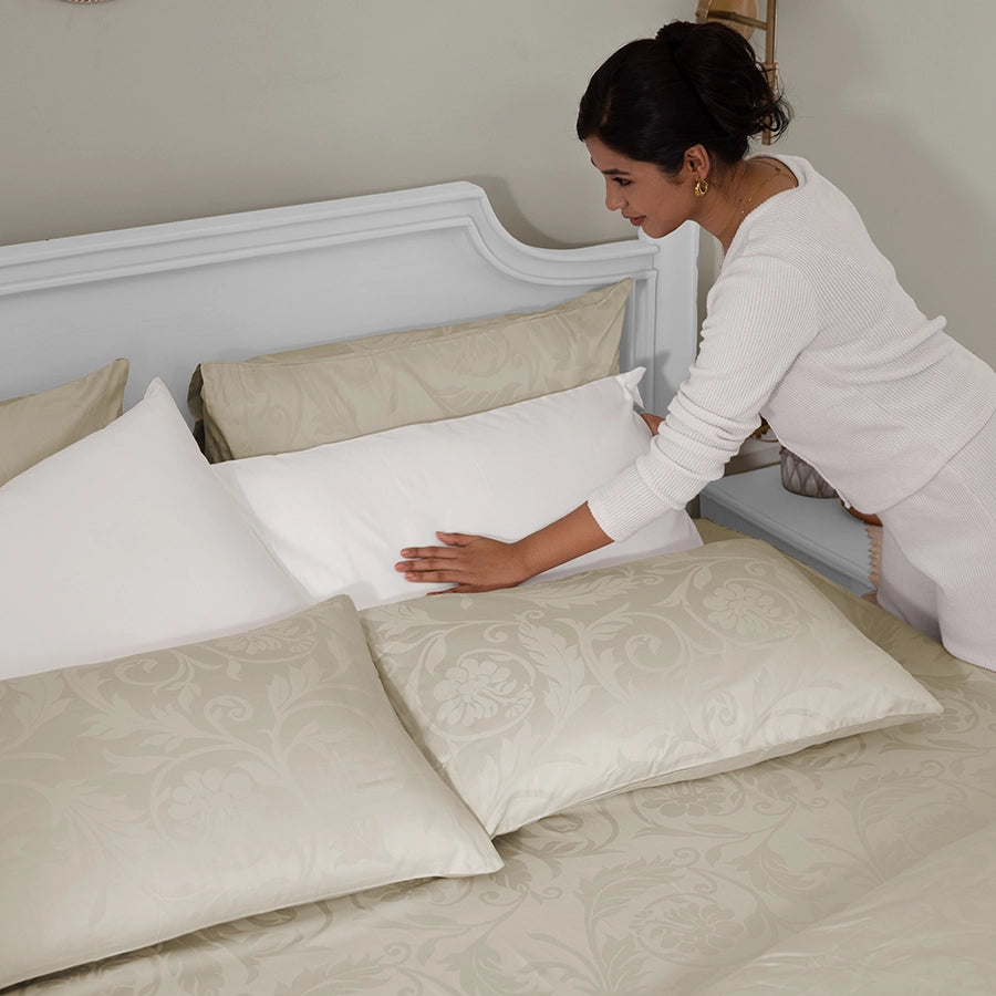 Bedsheet Set - Bold Floral Jacquard - Beige - King