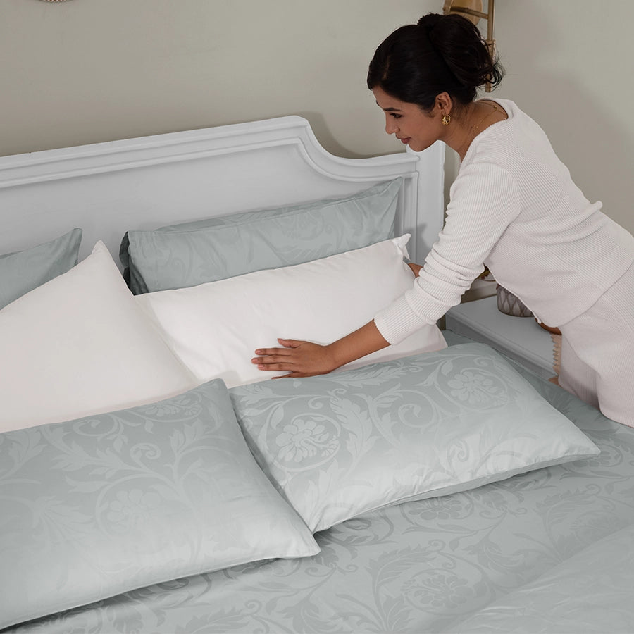 Pillow Cover - Bold Floral Jacquard [Pillow Cover - Bold Floral Jacquard - Light Grey]