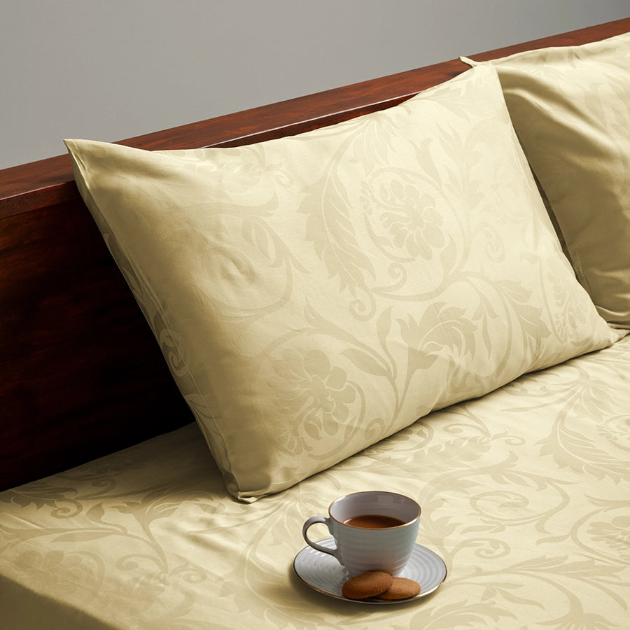 Fitted Sheet Set - Bold Floral - Jacquard - Queen & King [Fitted Sheet Set - Bold Floral - Jacquard - Ivory - Queen & King]