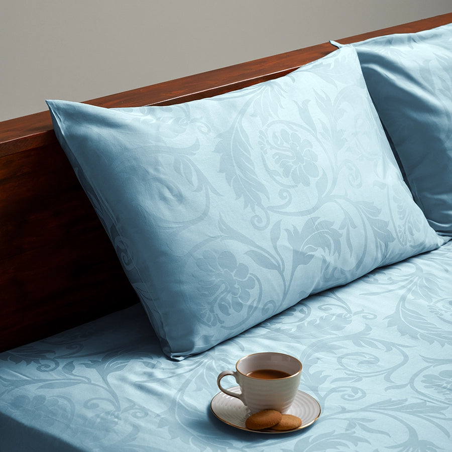 Duvet Cover - Bold Floral - Jacquard - Double [Duvet Cover - Bold Floral - Jacquard - Pale Blue - Double]