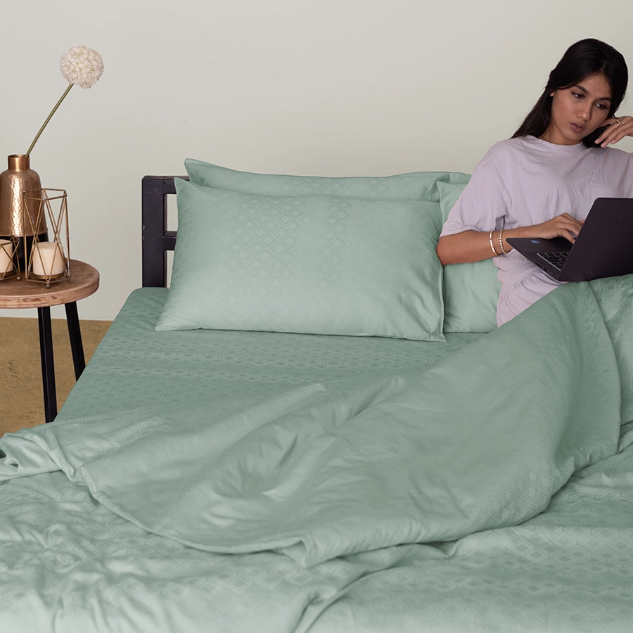 Fitted Sheet Set - Dazzling Diamond - Queen & King [Fitted Sheet Set - Dazzling Diamond - Sage - Queen & King]
