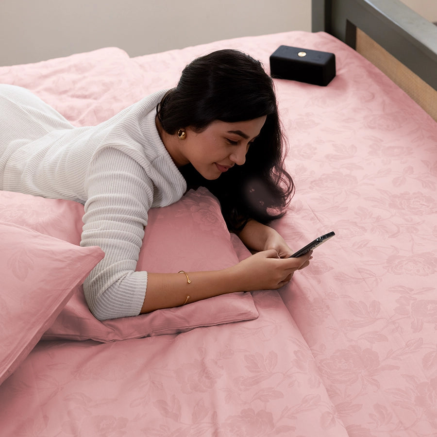 Flat Bedding Set Jacquard Rose Complete Set - Main Image