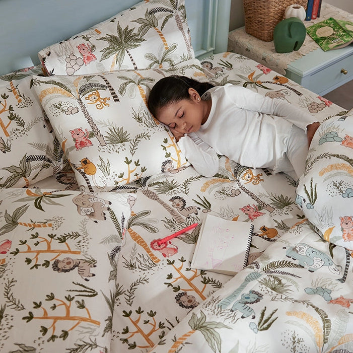 Quilt / AC Comforter - Playful Forest - Double - 300TC