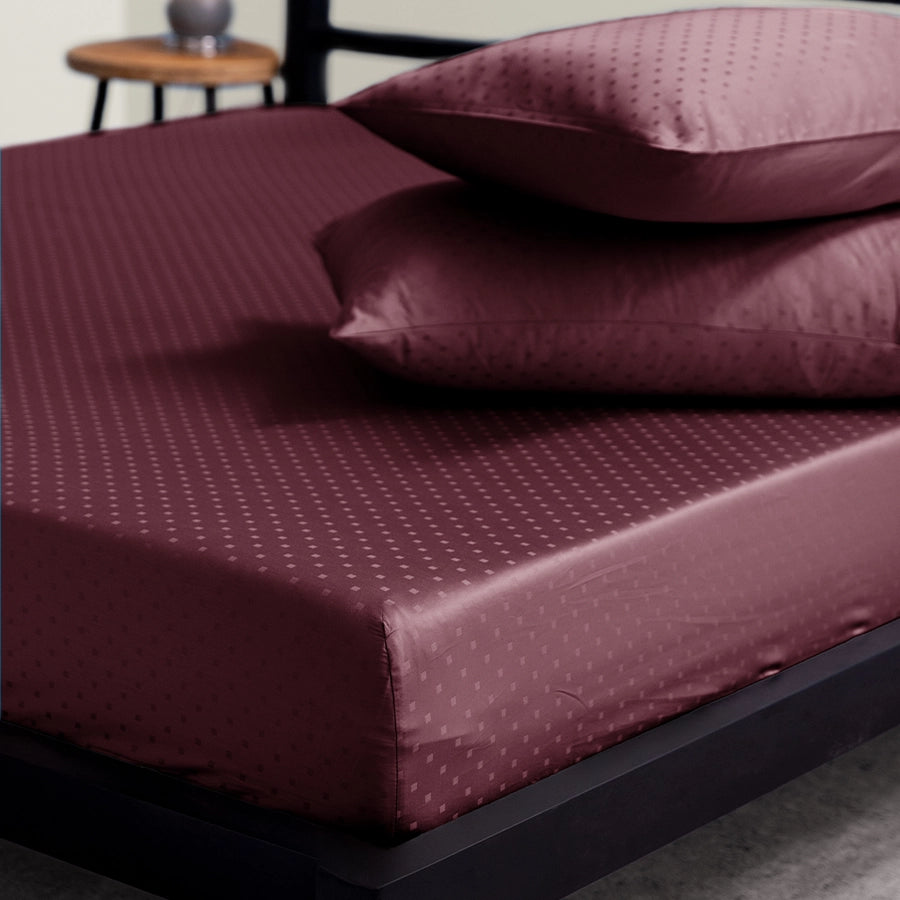 Fitted Bedding Set - Swiss Dot - 500TC Complete Set