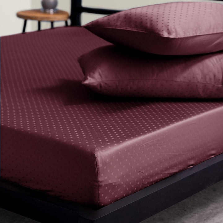 Fitted Bedding Set - Swiss Dot - 500TC Complete Set