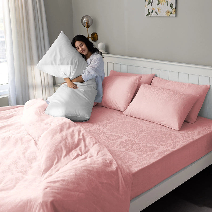 Duvet Cover - Symmetrical Jacquard - Double [Duvet Cover - Symmetrical Jacquard - Cameo Rose - Double]