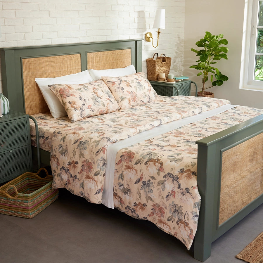 Bedding Bundle - Fitted Sheet Set with Duvet Cover - 300TC Vintage Rustic Flowers - Pearl Beige, Blue - King / Double &...