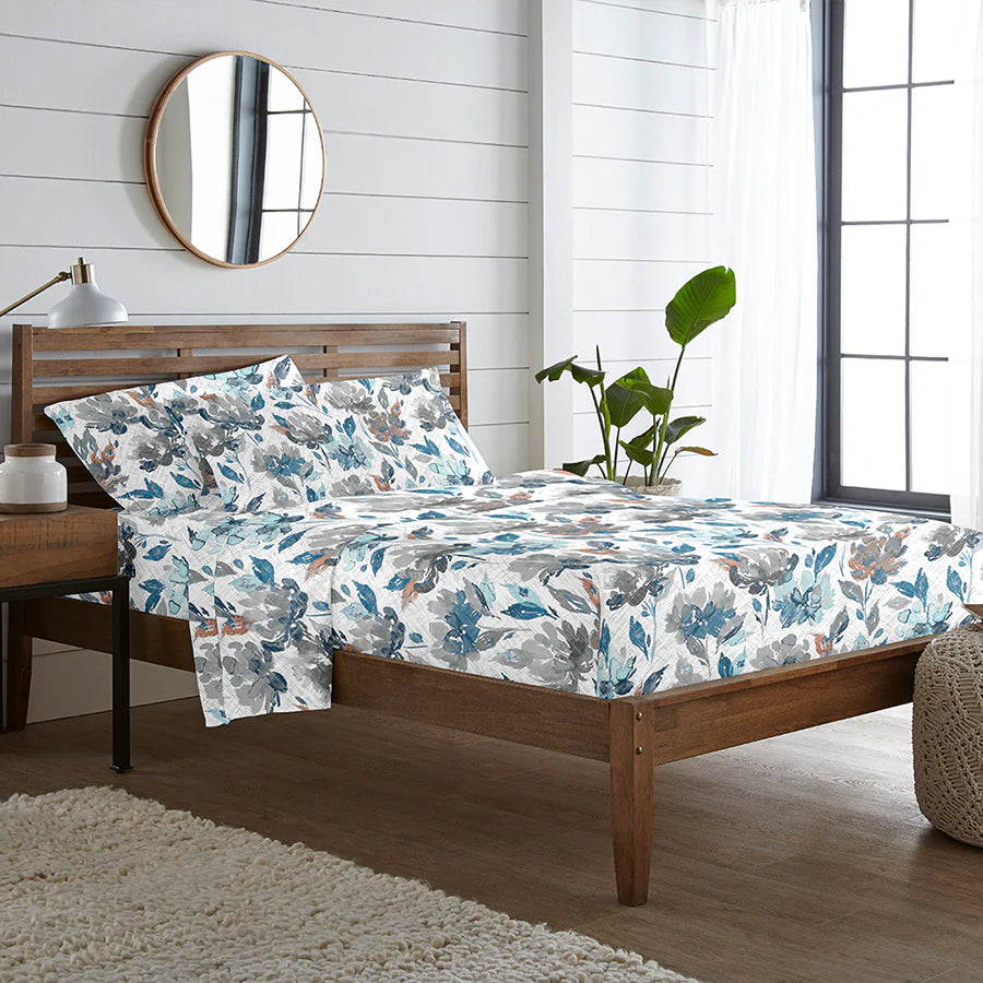 Quilt / AC Comforter - Vintage Rustic Flowers - Double